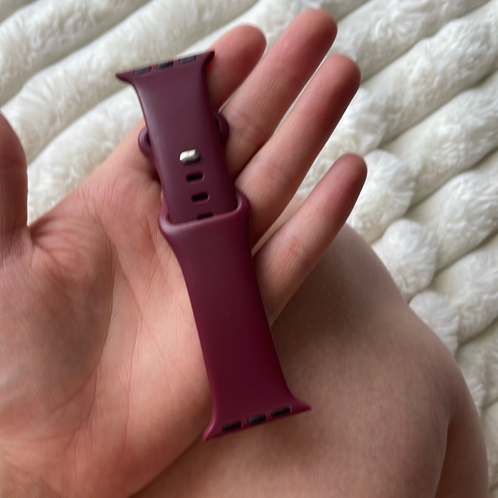 BURGUNDY  APPLE WATCH BAND FITS 38mm 40mm 41mm NEW